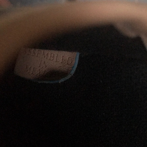 Dooney & Bourke Wristlet - Picture 7 of 7